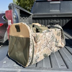 GameGuard Camo Duffle Bag, Measurements:16″ length x 9″ height